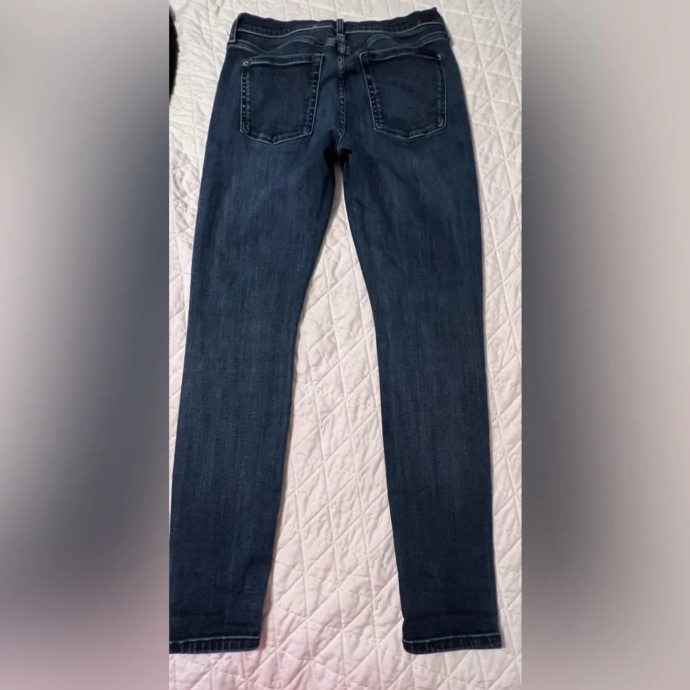7 For All Mankind “The Skinny” Distressed Jean size 28 - Picture 5 of 8